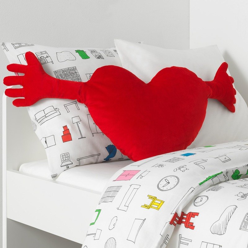 کوسن قلب ایکیا مدل IKEA FAMNIG HJARTA